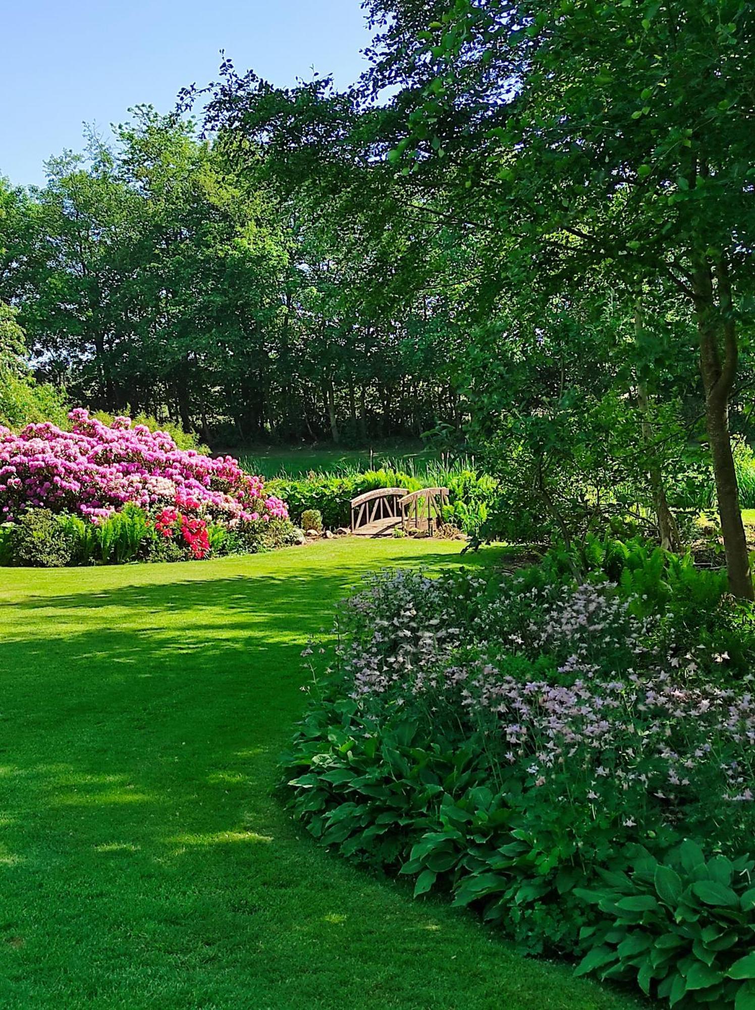 LintrupEmily'S Garden住宿加早餐旅馆 外观 照片